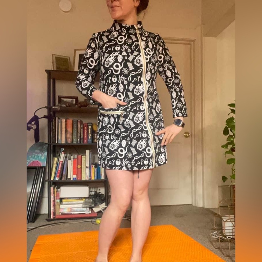 While Odín Sleeps x Nooworks Art Teacher Tunic, Size M